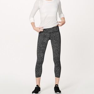Lululemon Quick Pace 7/8 length Tight